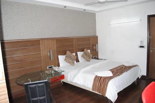 Hotel Metro Continental Delhi  Zimmer foto